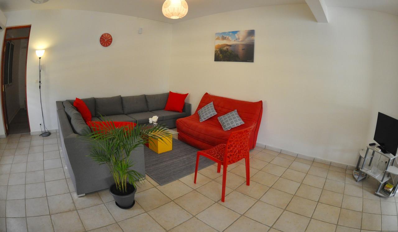 Appartement Petit havre de paix à Le Gosier  Extérieur photo