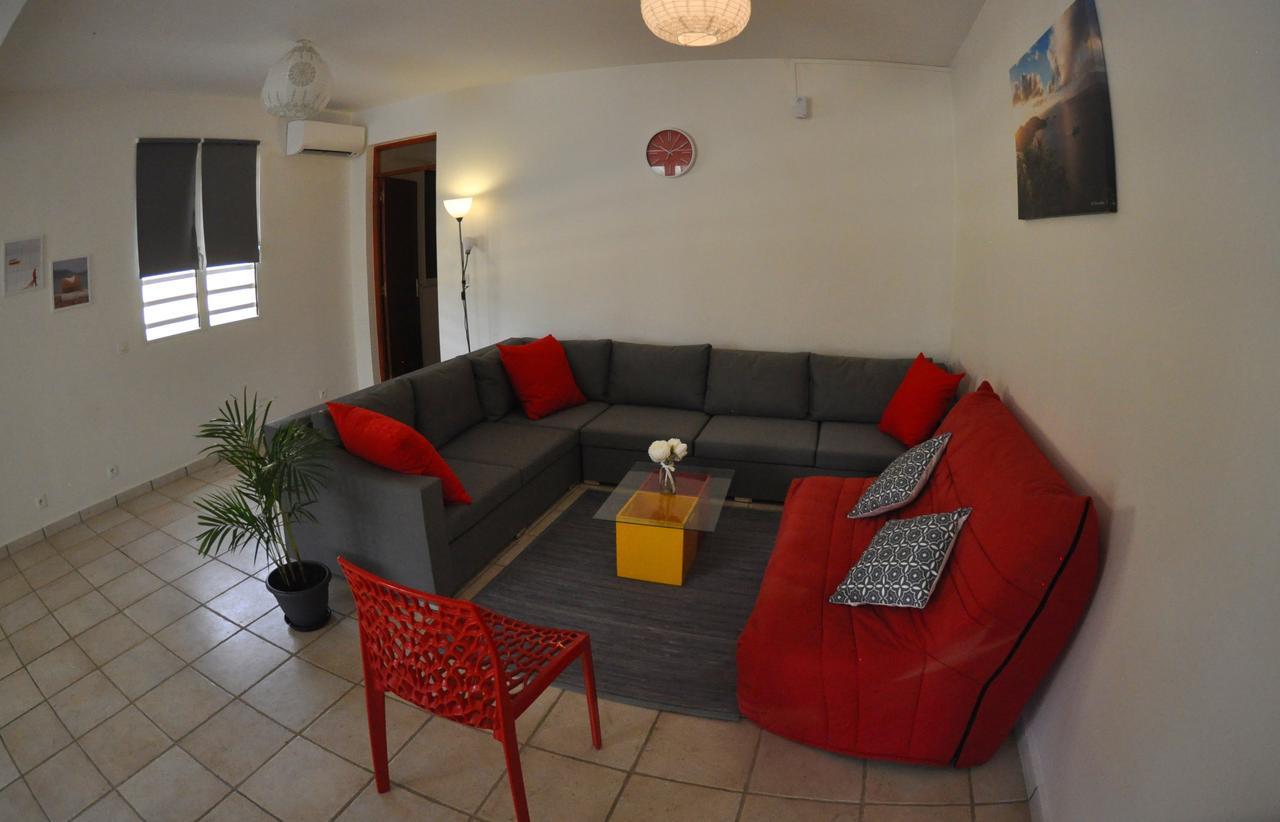 Appartement Petit havre de paix à Le Gosier  Extérieur photo